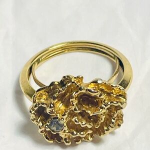 VINTAGE AVON 1976 GOLDTONE FLOWER BLAZE RHINESTONE RING 1970’s nugget